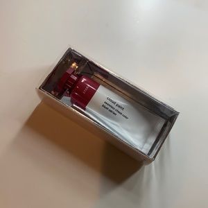 Glossier cloud paint shade storm